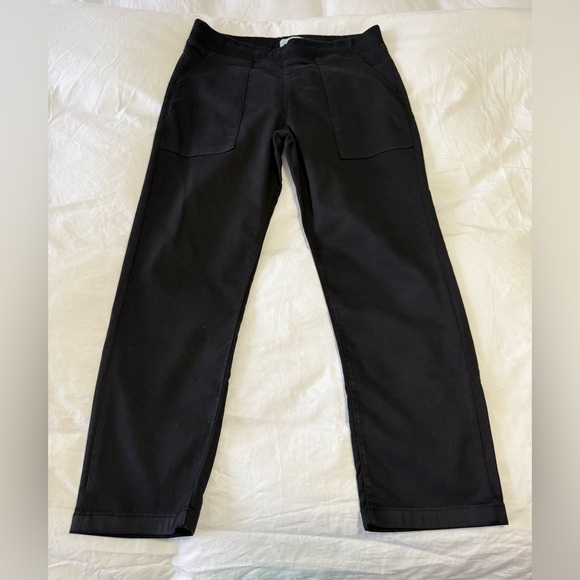 DU/ER Pants - DU/ER | Women’s Medium | Black No Sweat Everyday Stretch Utility Ankle Crop Pant